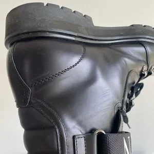 Valentino KIV men combat boots, black, EU42, US9 Valentino | Shoes | Valentino Kiv Men Combat Boots Black  main image 4